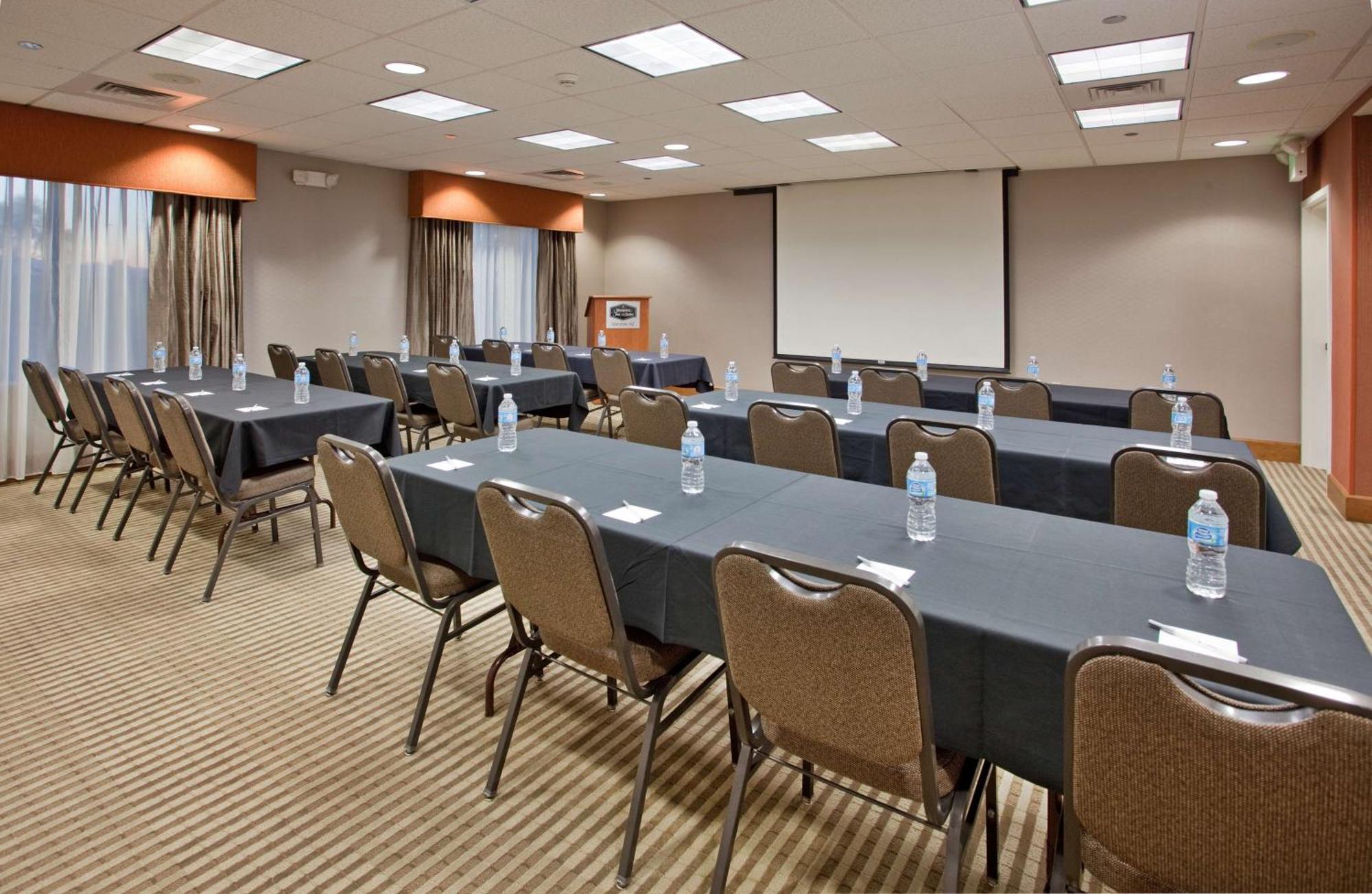 Hampton Inn&suites Phoenix Glendale-westgate Glendale